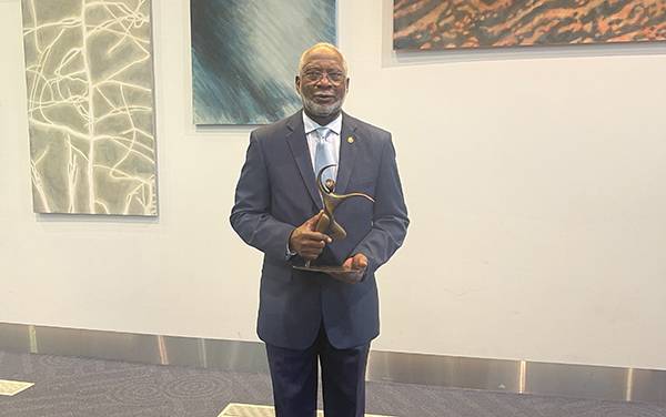 Dr. David Satcher Fries Prize for Improving Health recipient